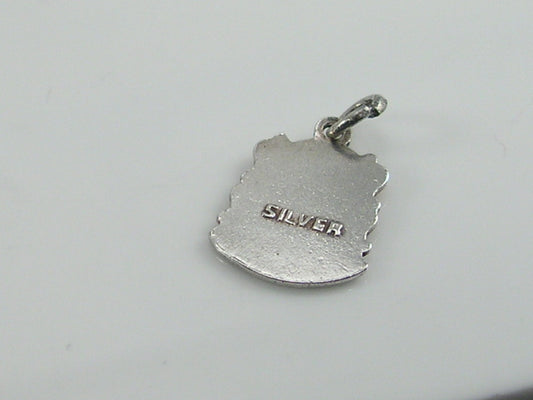 Vintage Silver Kents cavern Travel Shield Charm