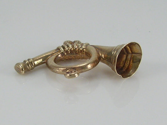 Vintage 3D 9ct Gold French Horn Charm Pendant   H/MK 1968