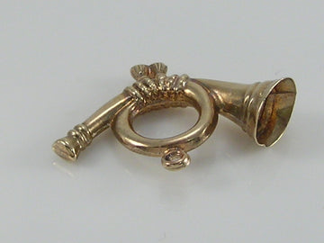 Vintage 3D 9ct Gold French Horn Charm Pendant   H/MK 1968
