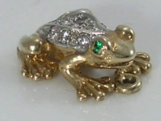 Vintage 3D 9ct Gold CZ Cubic Zirconia Frog Charm Pendant