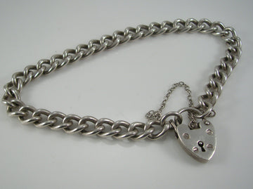 Vintage Sterling Silver Curb Link Padlock Bracelet. 18.7g H/MK 1973  RP
