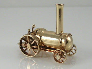 Vintage Large 3D 9ct Gold Movable Traction Steam Engine Charm.H/MK 1975