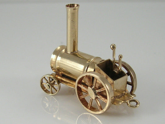 Vintage Large 3D 9ct Gold Movable Traction Steam Engine Charm.H/MK 1975