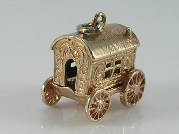 Vintage 3D 9ct Gold Gypsy Caravan Charm Pendant.H/MK 1972  Dublin