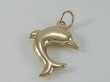 Vintage 3D 9ct Gold Dolphin Charm Pendant