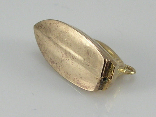 Vintage 3D 9ct Gold Laundry Iron charm. H/MK 1969  RP