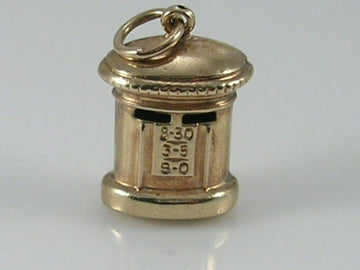 Vintage 3D 9ct Gold Post Box Charm Pendant  H/MK 1966