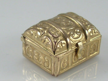 Vintage 3D 9ct Gold Treasure Chest Charm Pendant 10 Shilling Note H/MK 1967