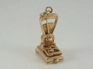Vintage 3D 9ct Gold Butchers Scales Charm. H/MK 1973