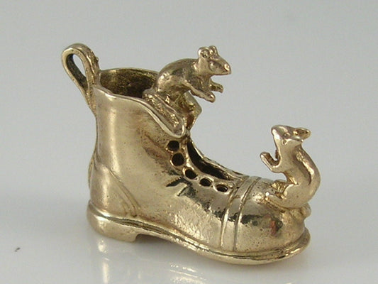 Vintage 3D 9ct Gold Mice in Boot Charm H/MK 1972