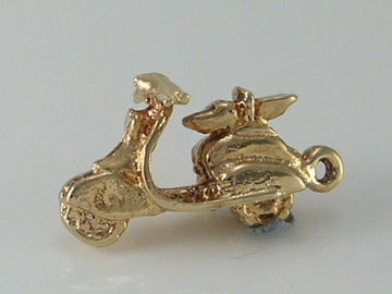 Vintage 3D 9ct Gold Vespa Moped Scooter Charm Pendant H/MK 1963