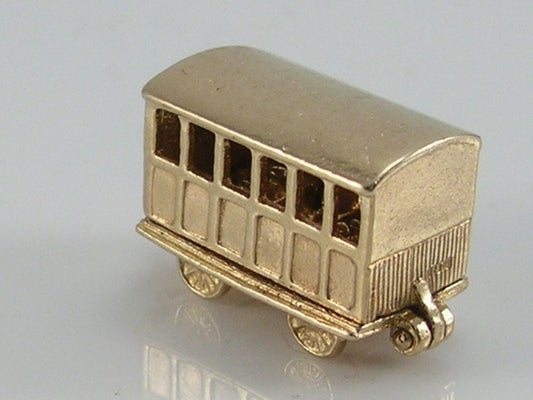 Vintage 3D 9ct Gold Train Carriage Charm Pendant  H/MK 1959 Opens Passengers