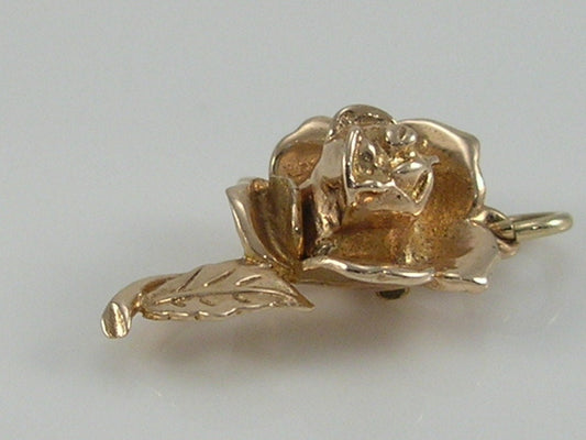 Vintage 3D 9ct Gold Nuvo Rose Flower & Bumble Bee Charm Pendant  H/MK   RP