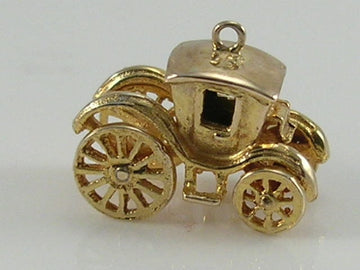 Vintage 3D 9ct Gold Carriage Charm Pendant...Movable Wheels Turn