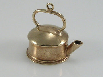 Vintage 3D 9ct Gold Kettle Charm.  H/MK 1968