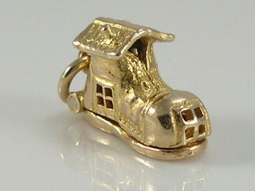 Vintage 3D 9ct Gold Old Woman In Shoe Charm H/MK 1961
