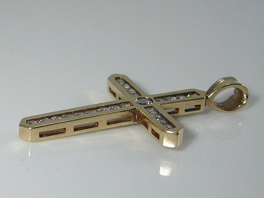 Vintage 9ct Gold Cubic Zirconia CZ Cross Pendant H/MK