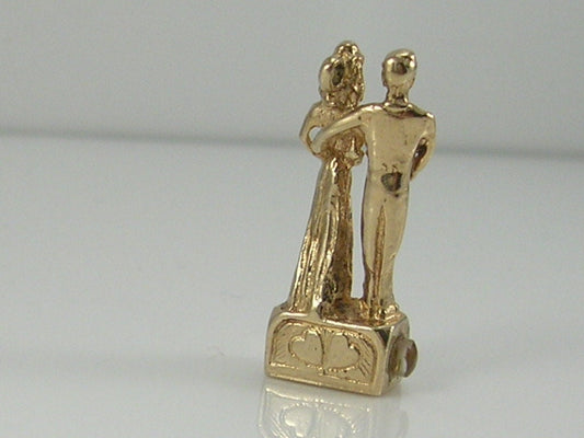 Vintage 3D 9ct Gold Stanhope Wedding Marriage Vows & Text Vows Charm H/MK 1970