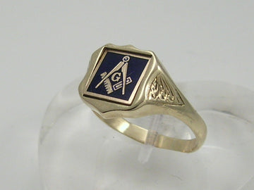 Vintage 9ct Gold Masonic Square & Compass Signet Ring  H/MK