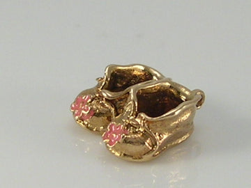 Vintage 3D 9ct Gold Baby Boots Shoes Charm Pendant H/MK 1975  RP