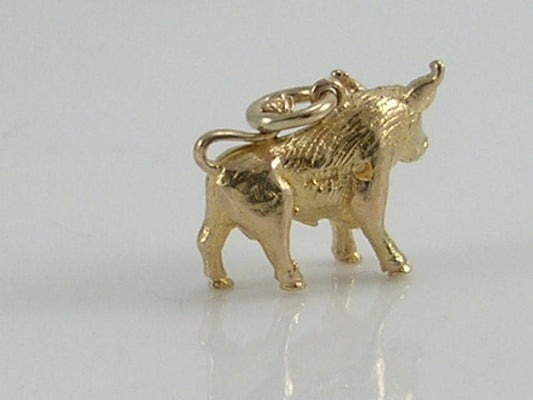 Vintage 3D 9ct Gold Bull Taurus Charm Pendant H/MK 1957