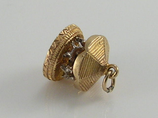 Vintage 3D 9ct Gold Merry Go Round Carousel Charm. Movable H/MK 1961