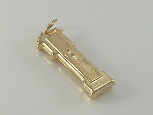 Vintage 3D 9ct Gold Grandfather clock Charm Pendant H/MK 1970  WHC