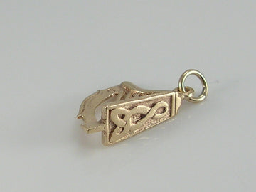 Vintage 9ct Gold Irish Celtic Design Harp Charm Pendant H/MK Dublin 1969