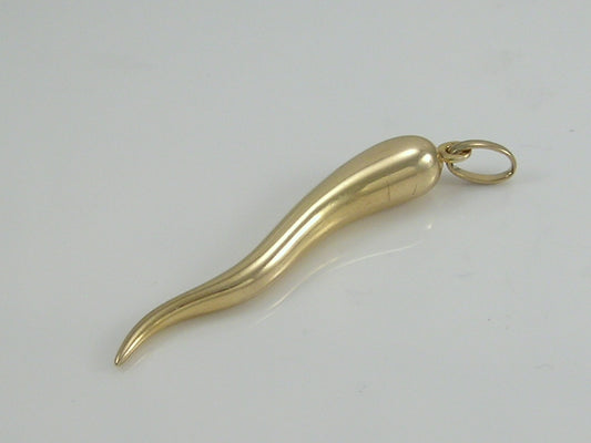 Vintage UnoAerre 9ct Gold Extra Long Horn of Plenty Pendant H/MK