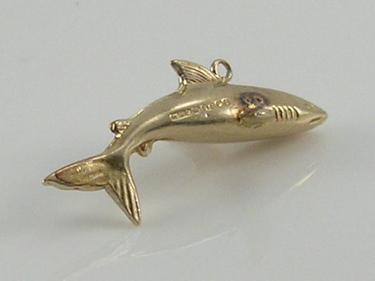 Vintage 3D 9ct Gold Shark Charm Pendant.  H/MK 1978 WHC