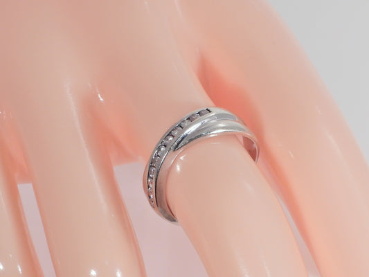 Vintage 9ct White Gold Diamond Twist Band Ring  H/MK
