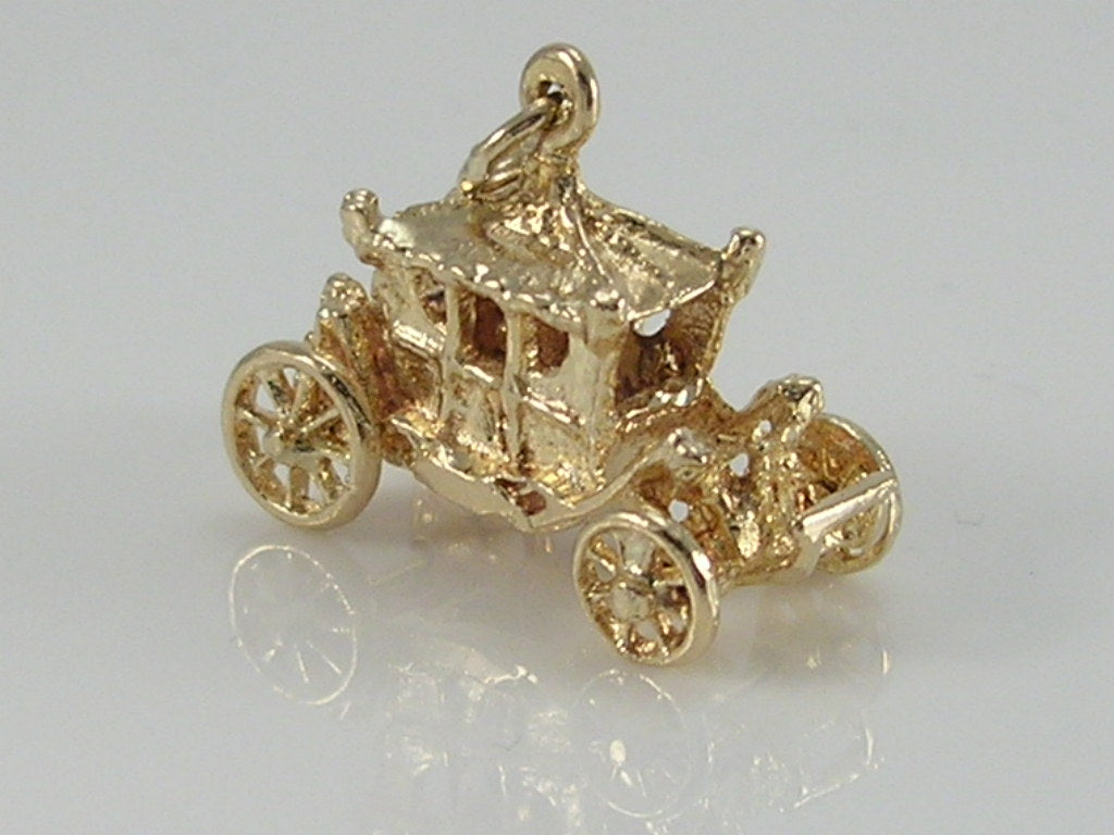 Vintage 3D 9ct Gold Royal Carriage Charm Movable  H/MK 1977