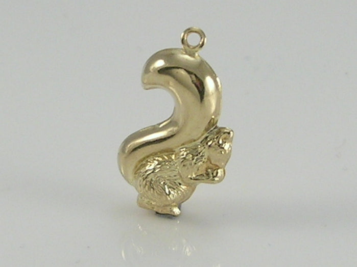 Vintage 3D 9ct Gold Squirrel Charm