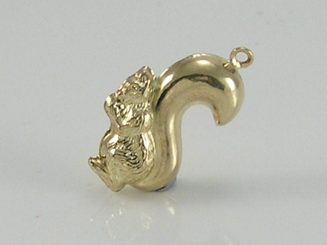 Vintage 3D 9ct Gold Squirrel Charm
