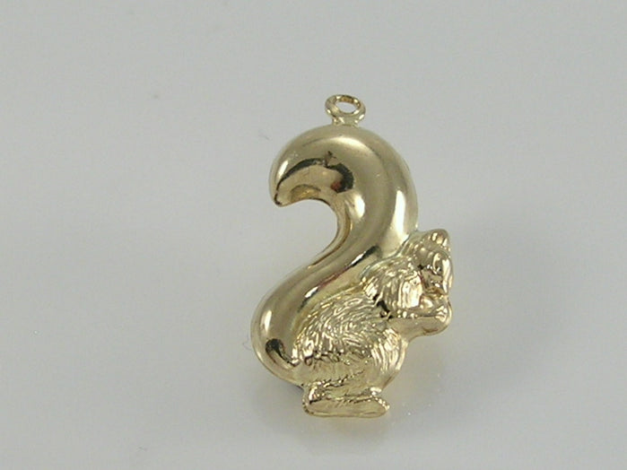 Vintage 3D 9ct Gold Squirrel Charm