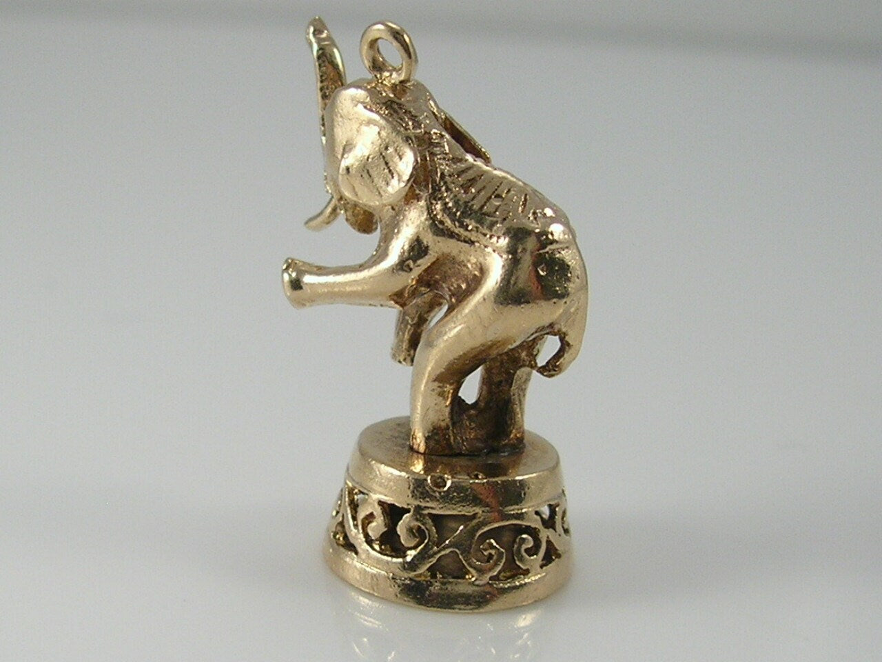 Vintage 3D 9ct Gold Elephant Fob Charm H/MK 1957  FM