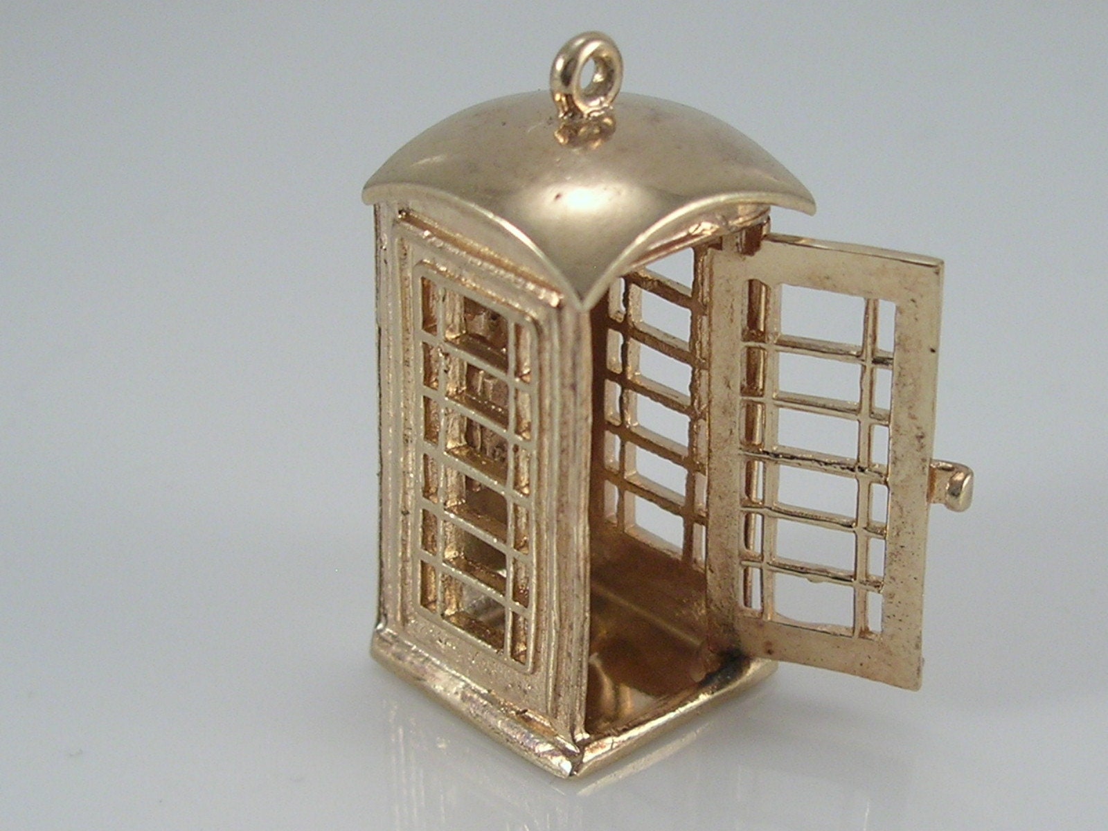 Vintage Large 3D 9ct Gold Telephone Box Charm Pendant H/MK  1971  9.6g