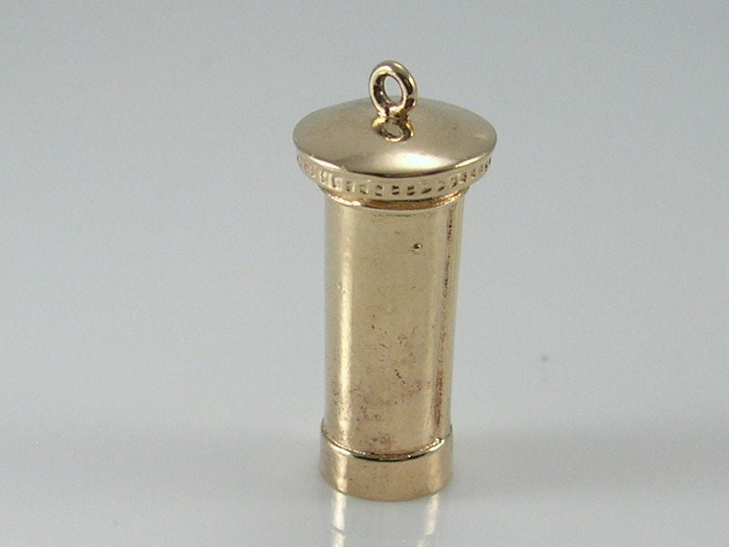 Vintage 3D 9ct Gold ER Post Box Charm H/MK 1969    4.6g