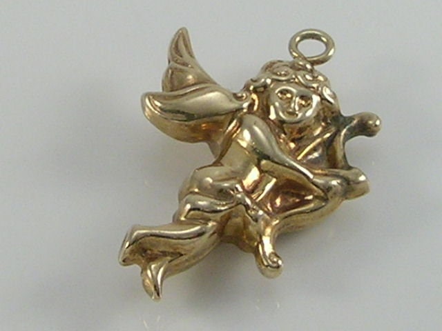 Vintage 3D 9ct Gold Cupid Charm