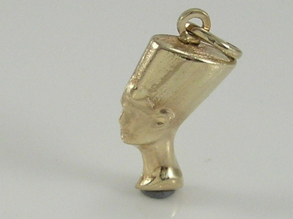 Vintage 9ct Gold Queen Nefertiti Charm Pendant