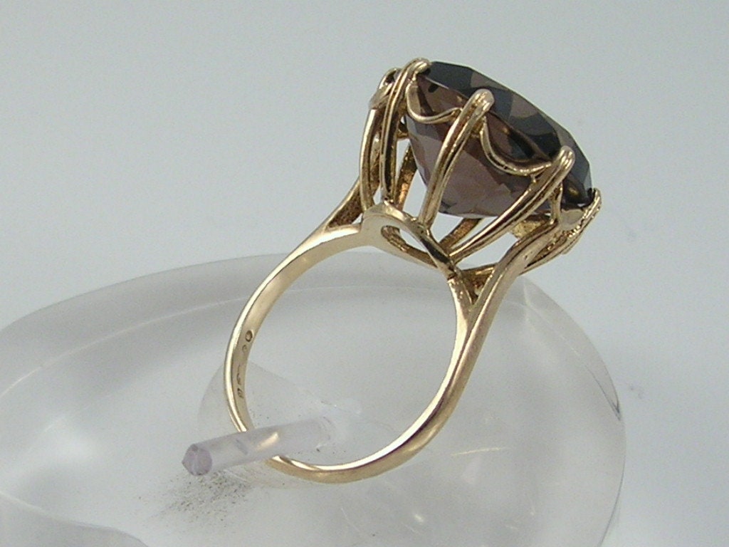 Gorgeous Vintage 9ct Gold Smoky Quartz Ring  H/MK 1973