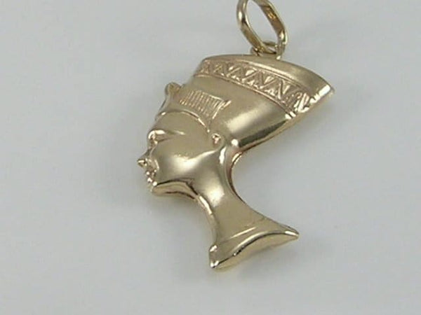 Vintage 9ct Gold Queen Nefertiti Charm Pendant H/MK 1997