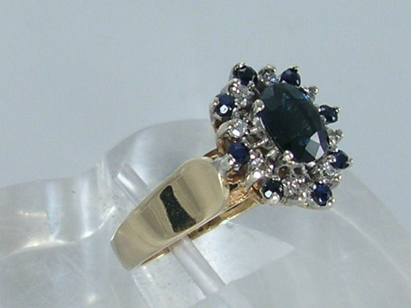 Vintage 9ct Gold Sapphire & Diamond Cluster Ring  H/MK 1975