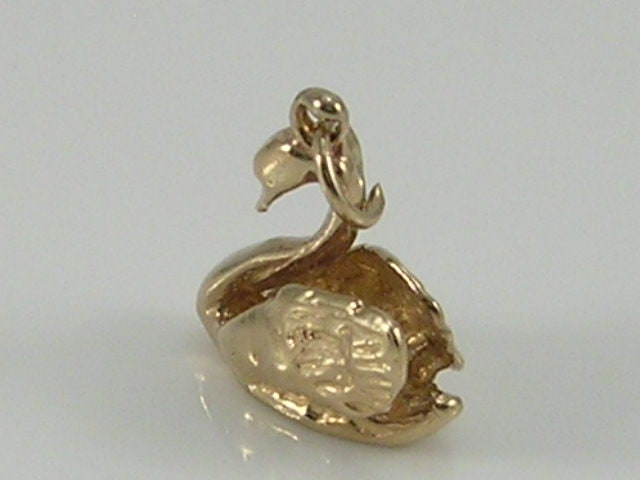 Vintage 3D 9ct Gold Swan Charm Pendant  H/MK