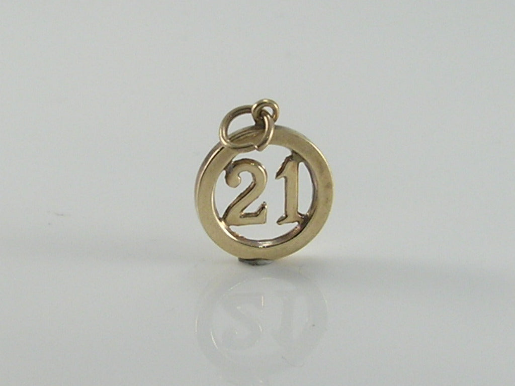 Vintage 9ct Gold 21 Charm H/MK 1967