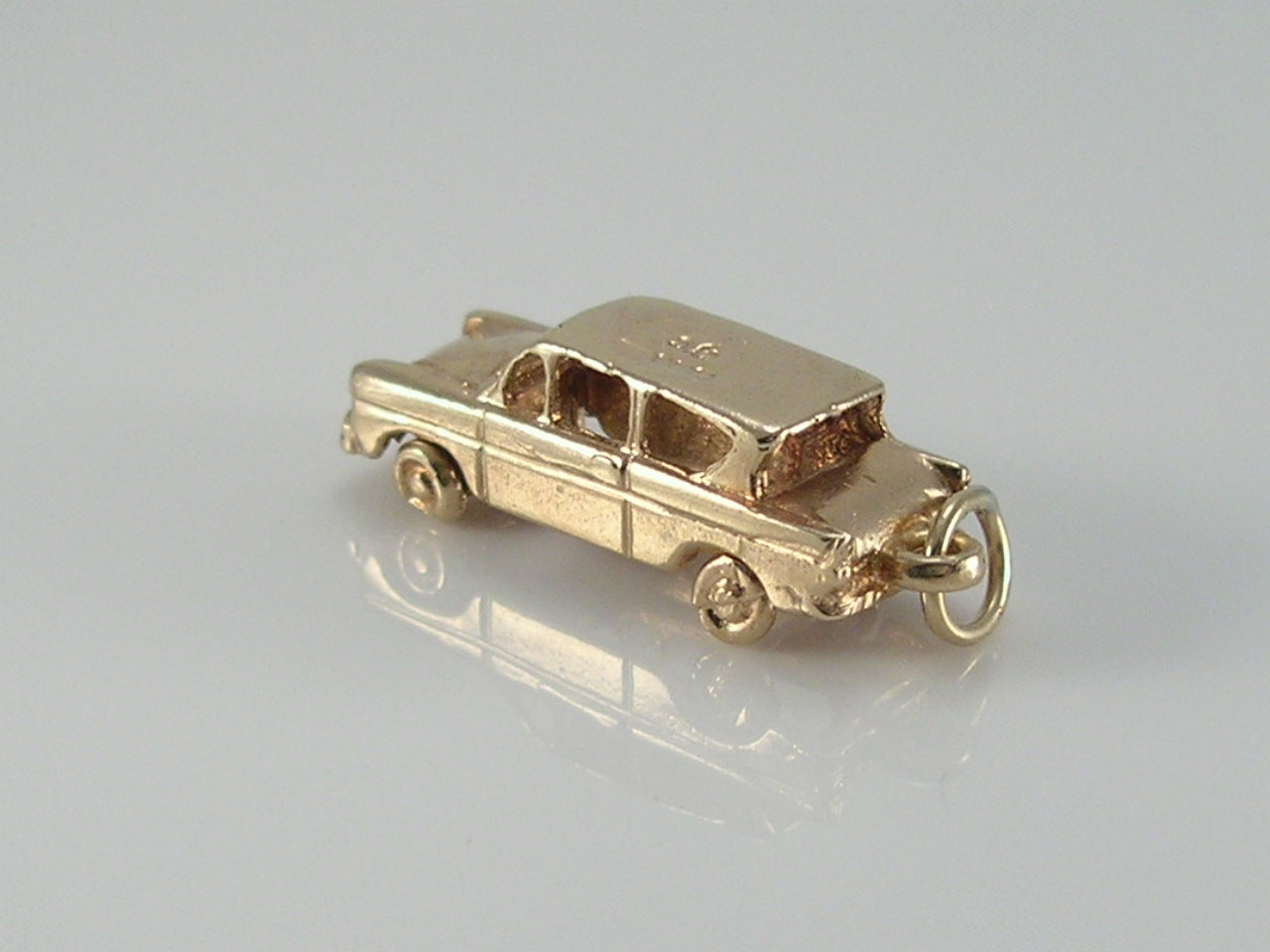 Vintage 9ct Gold Ford Anglia Car Charm H/MK 1964