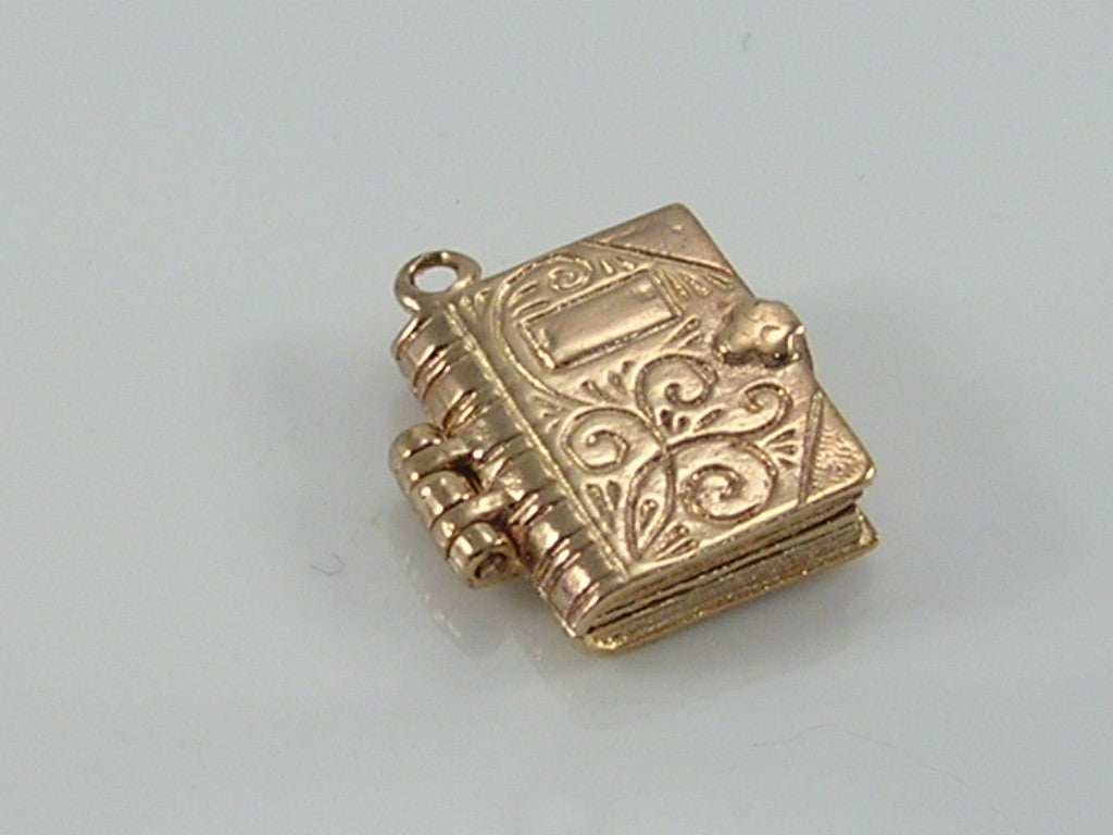 Vintage 9ct Gold Holy Bible Charm H/MK 1958 Matthew 22:39  Matthew 7:12