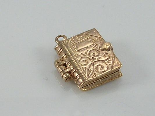 Vintage 9ct Gold Holy Bible Charm H/MK 1958 Matthew 22:39  Matthew 7:12