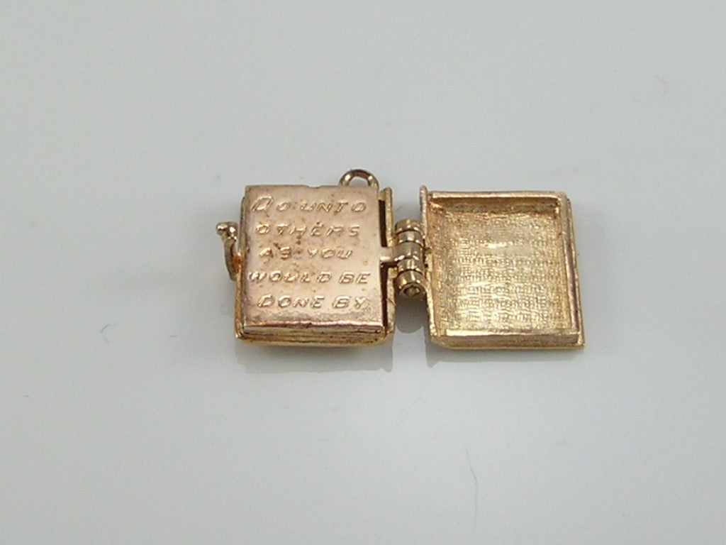 Vintage 9ct Gold Holy Bible Charm H/MK 1958 Matthew 22:39  Matthew 7:12