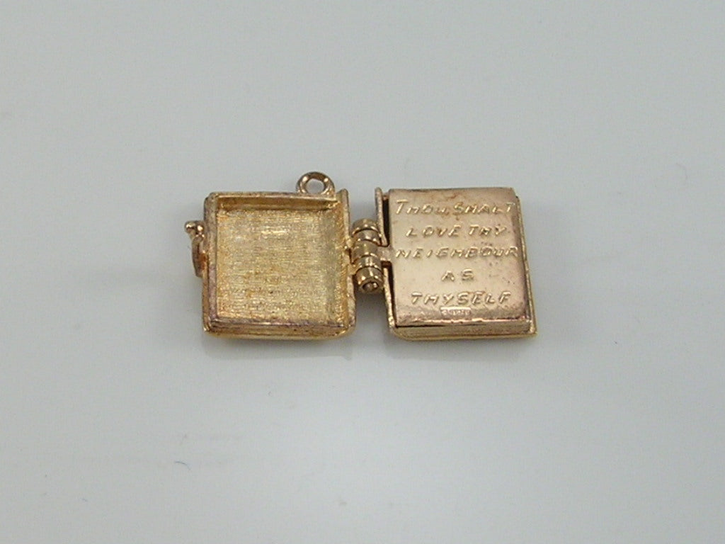 Vintage 9ct Gold Holy Bible Charm H/MK 1958 Matthew 22:39  Matthew 7:12
